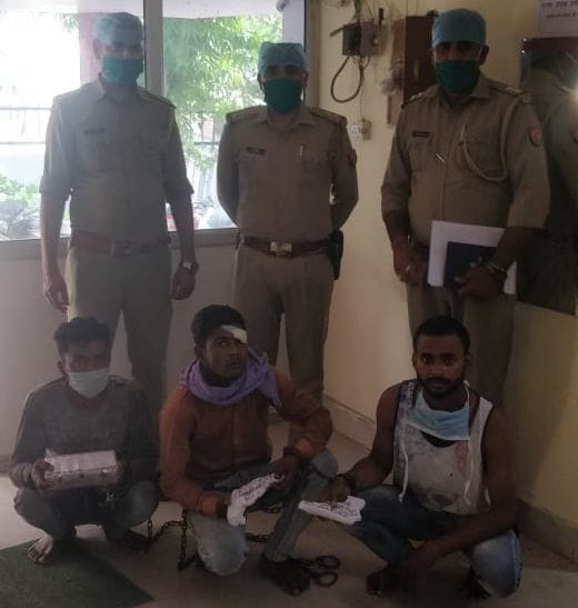 Three criminal arrested in an encounter.