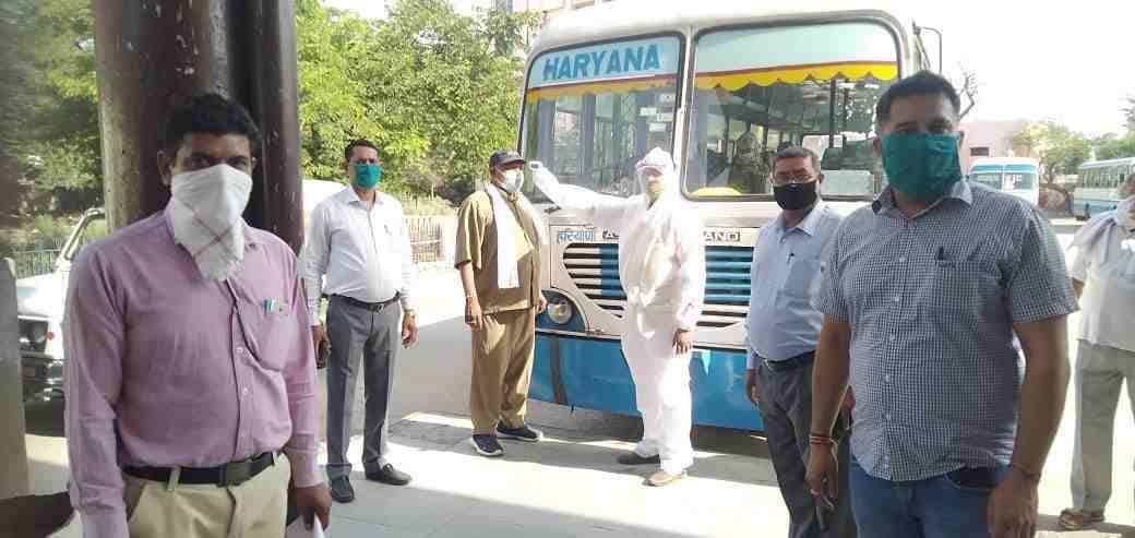 the bus went from narnaul to panchkula  via rewari