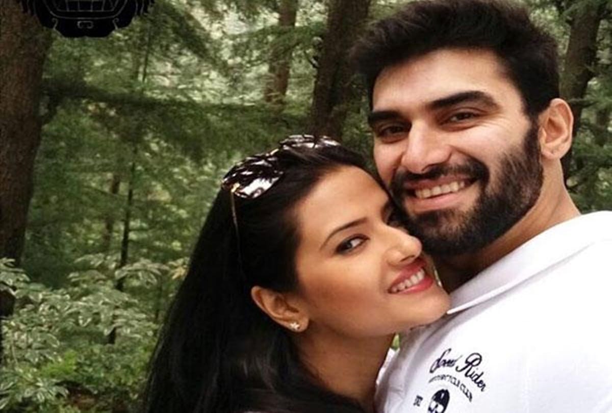 Chennai Express Fame Nikitin Dheer And Kratika Sengar Blessed With A Baby Girl