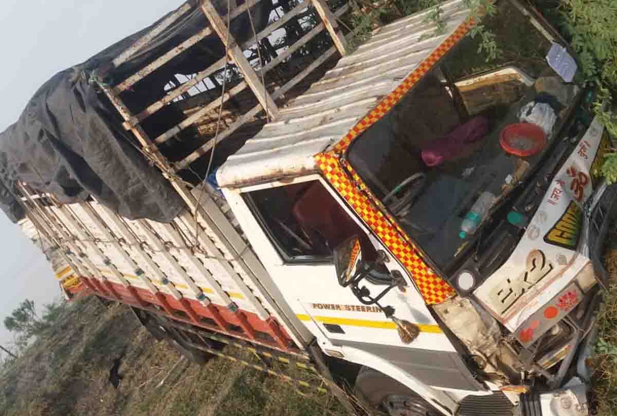 Lockdown: DCM came from Maharashtra migrant laborers were filled, two died in accident