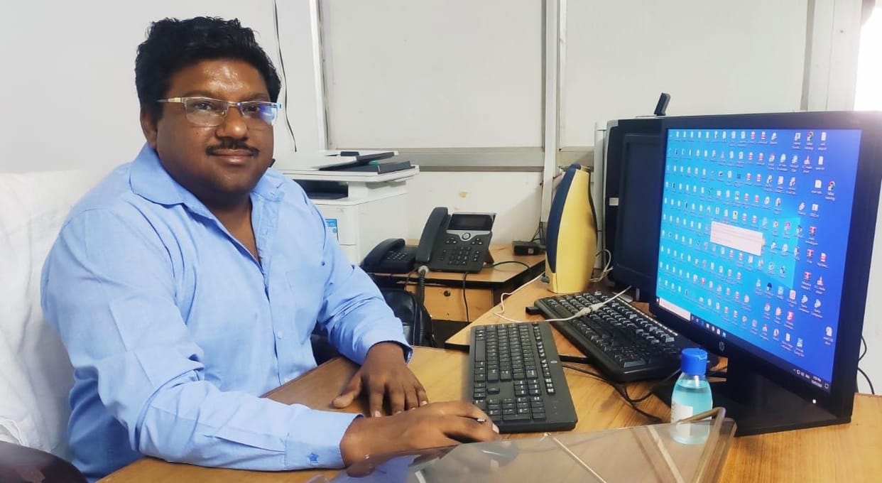 migrant people say thanks to DM