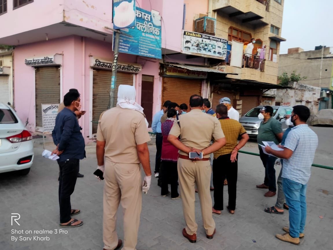 corona positive youth working in gurugram vegetable market
