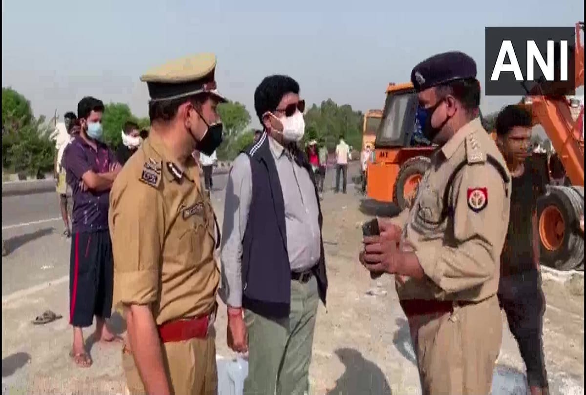 Auraiya UP Auraiya road accident update SHO Fathepur Sikri and Kosi kalan suspended