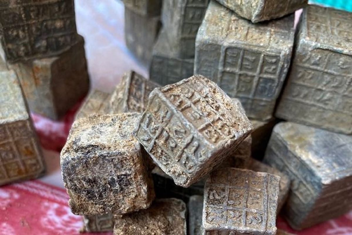 Mystery as 60 peculiar cubes with inscriptions of Sanskrit pulled from Coventry river in England