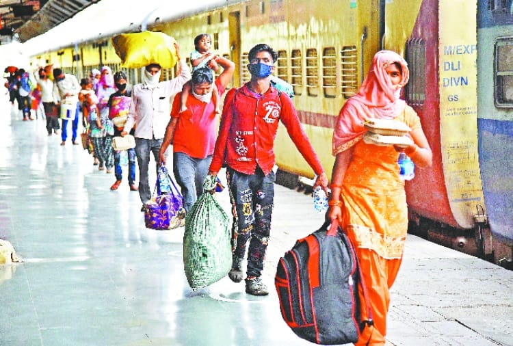 Special train for 2559 workers left for Bihar and UP, lockdown, coronavirus
