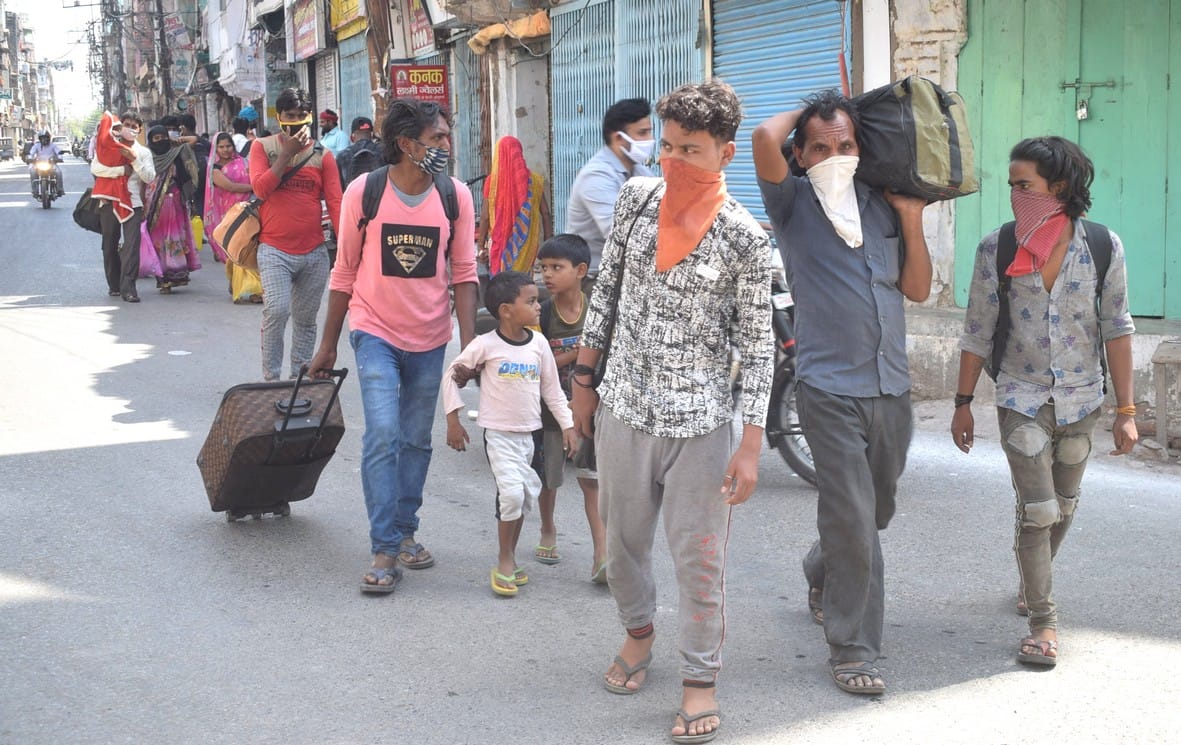 7200 migrant workers arrived in the district by four trains