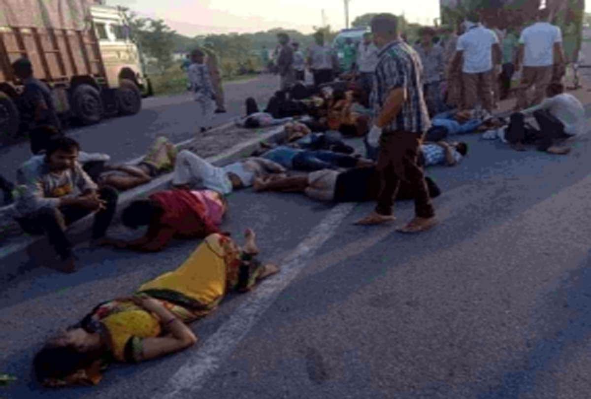 Auraiya UP road accident on Delhi Kolkata highway auraiya news inside story