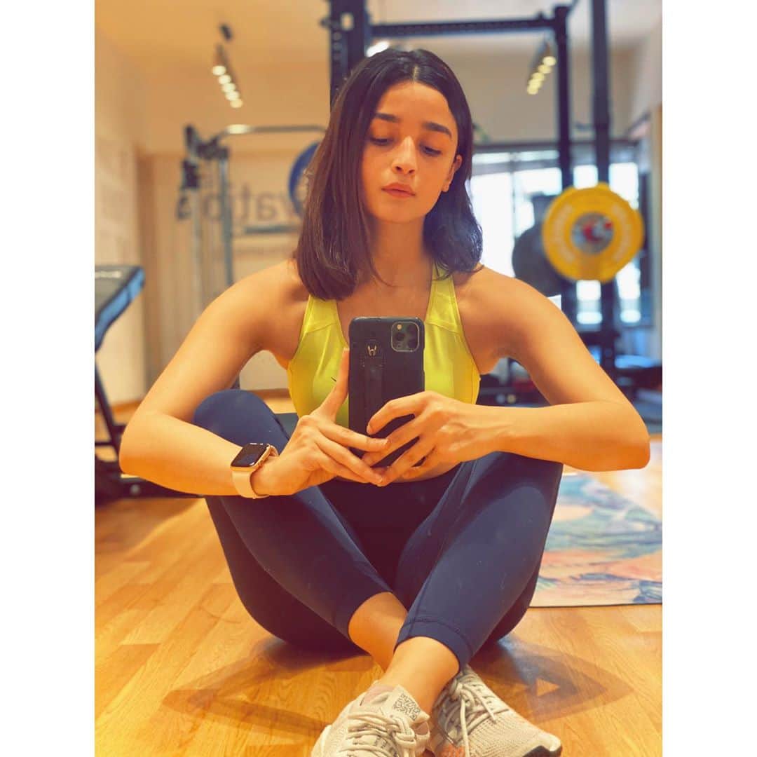 Alia Bhatt shares her workout and hair style photo on social media