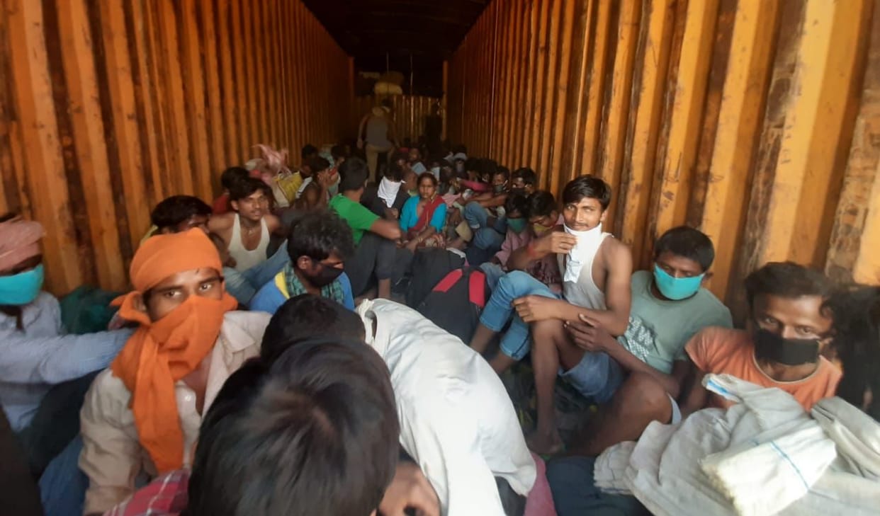 Workers coming from Delhi stopped at the border of the district