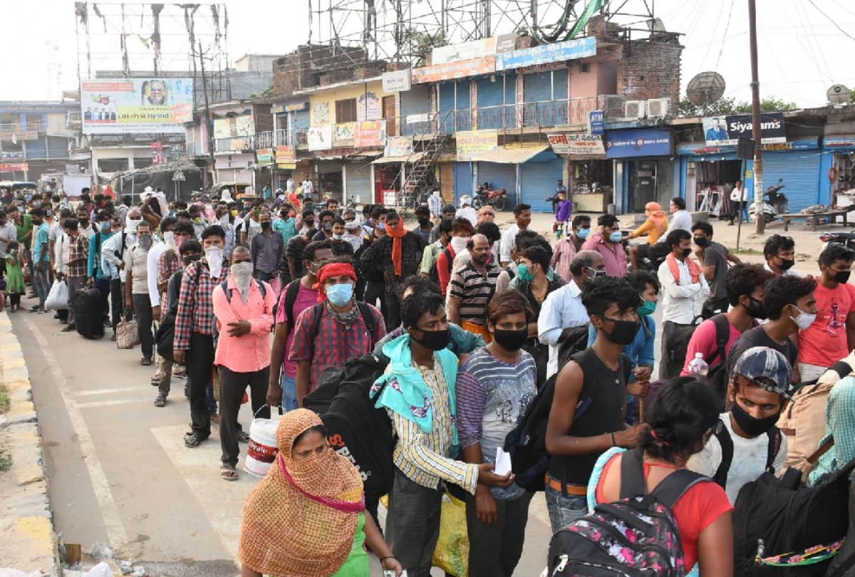 Migrant workers suffered after Government arrangement in gorakhpur