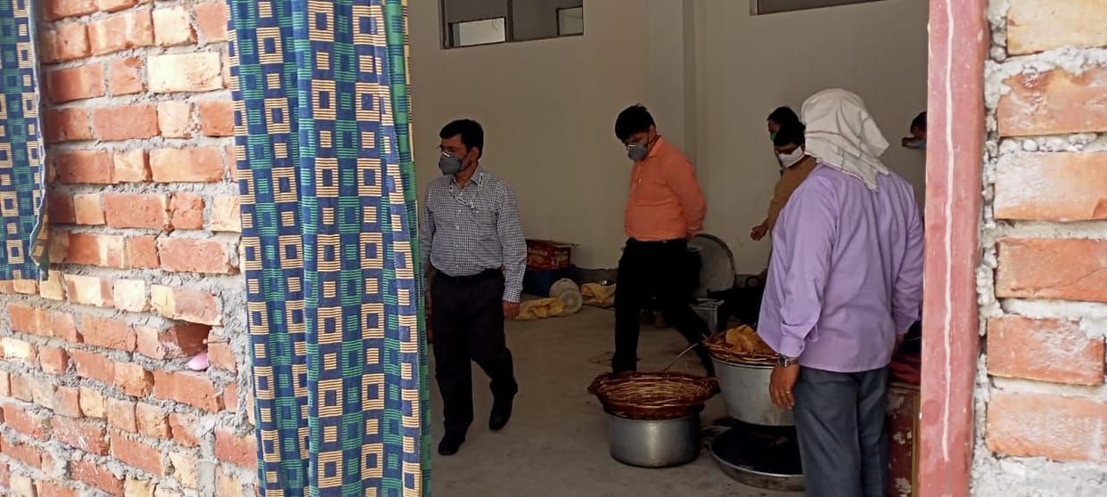 Workers are getting quality of food tested
