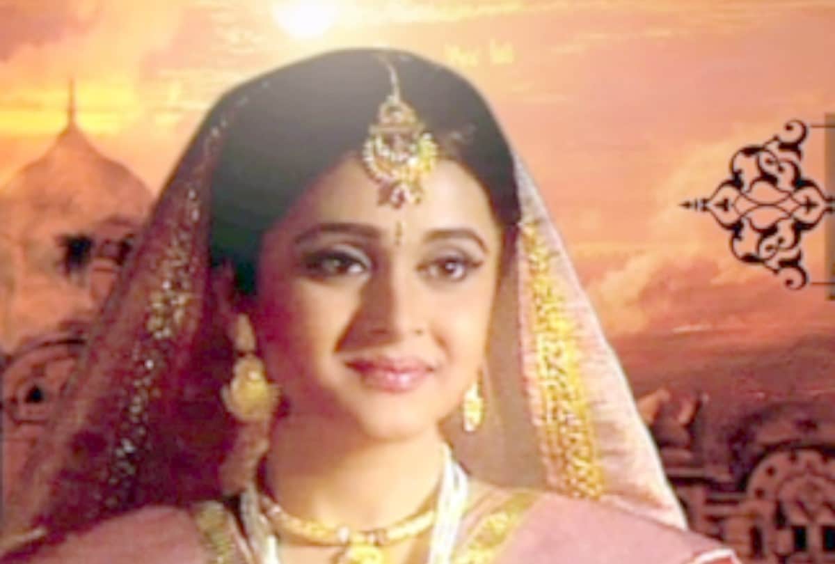 Actresses who played the role of draupadi in mahabharat roopa ganguly to pooja sharma