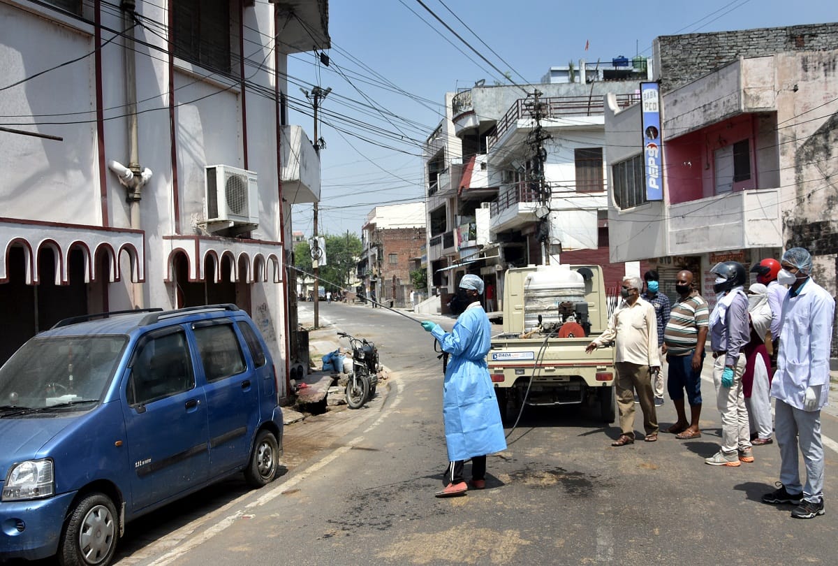 Saidabad CHC and Kalindipuram also hotspot, lab technician's wife also infected