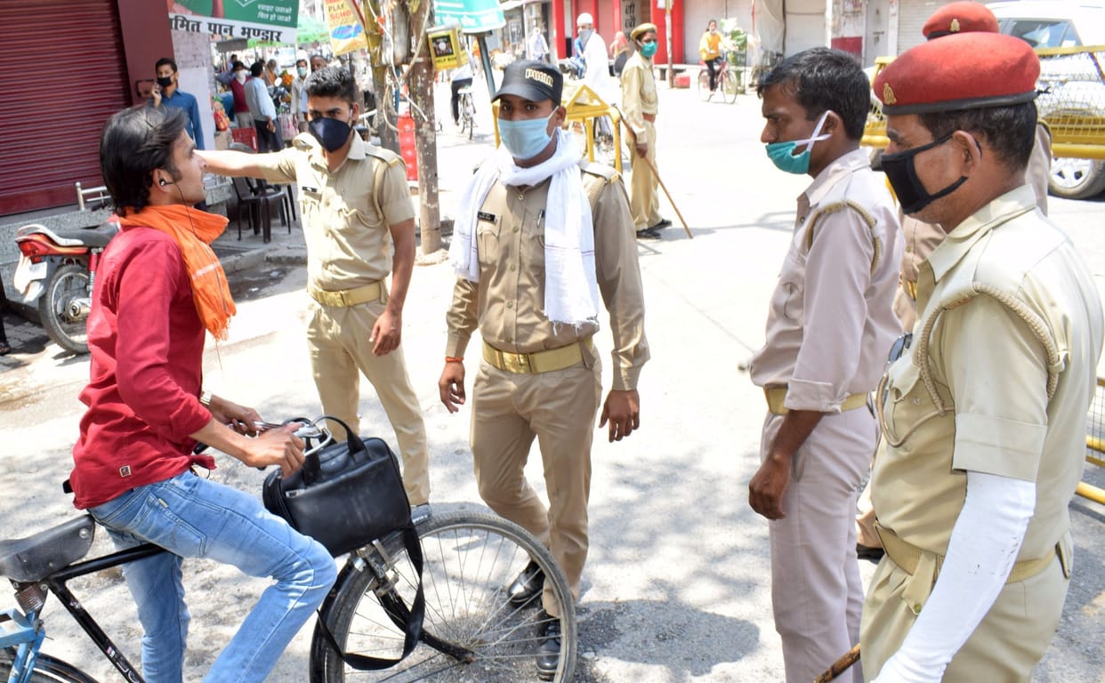 Penalty for not applying mask, instructing for social distancing