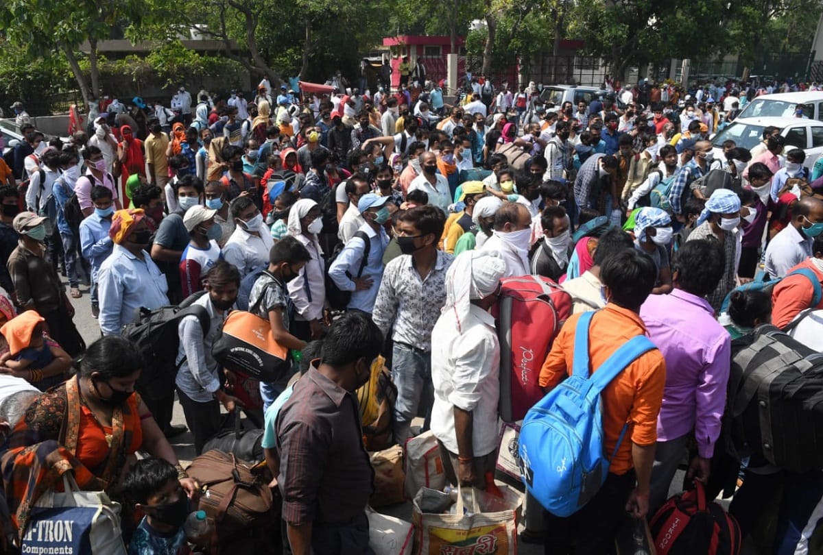 delhi ncr migrant labours everywhere trying to go homeland but failed see their plight