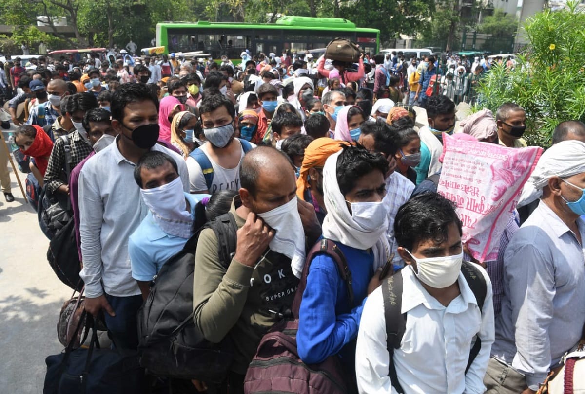 delhi ncr migrant labours everywhere trying to go homeland but failed see their plight