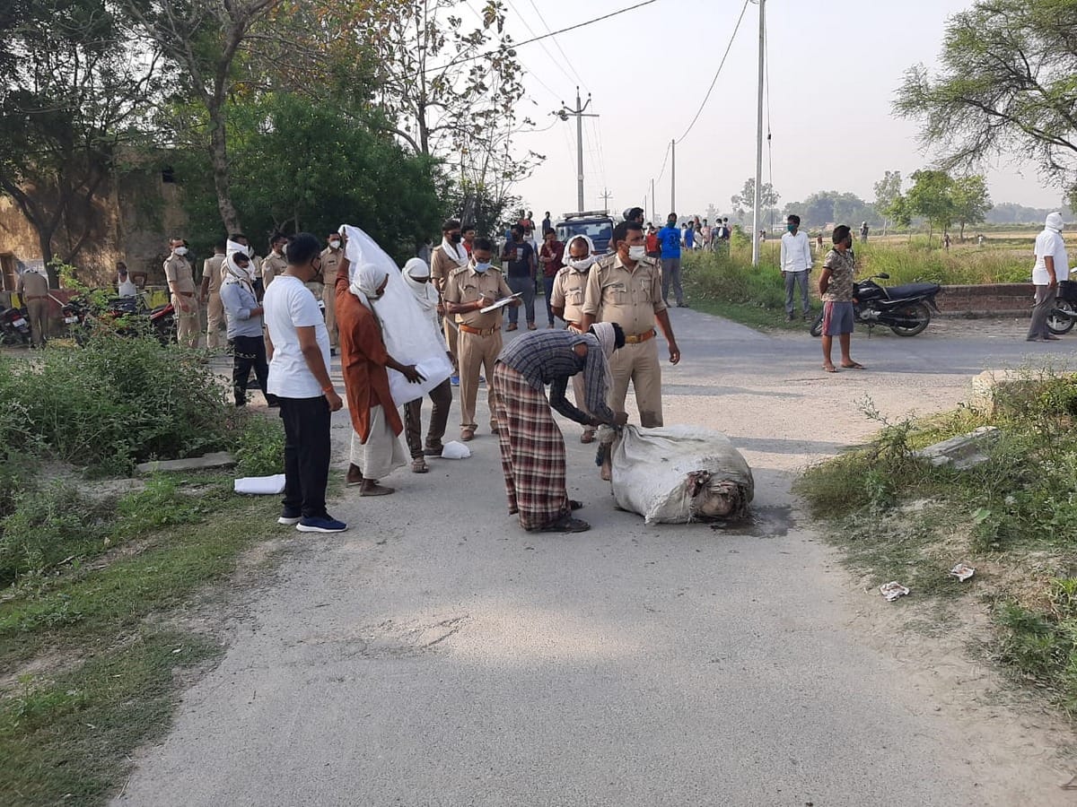 Dead body Found in sack after murder in azamgarh up