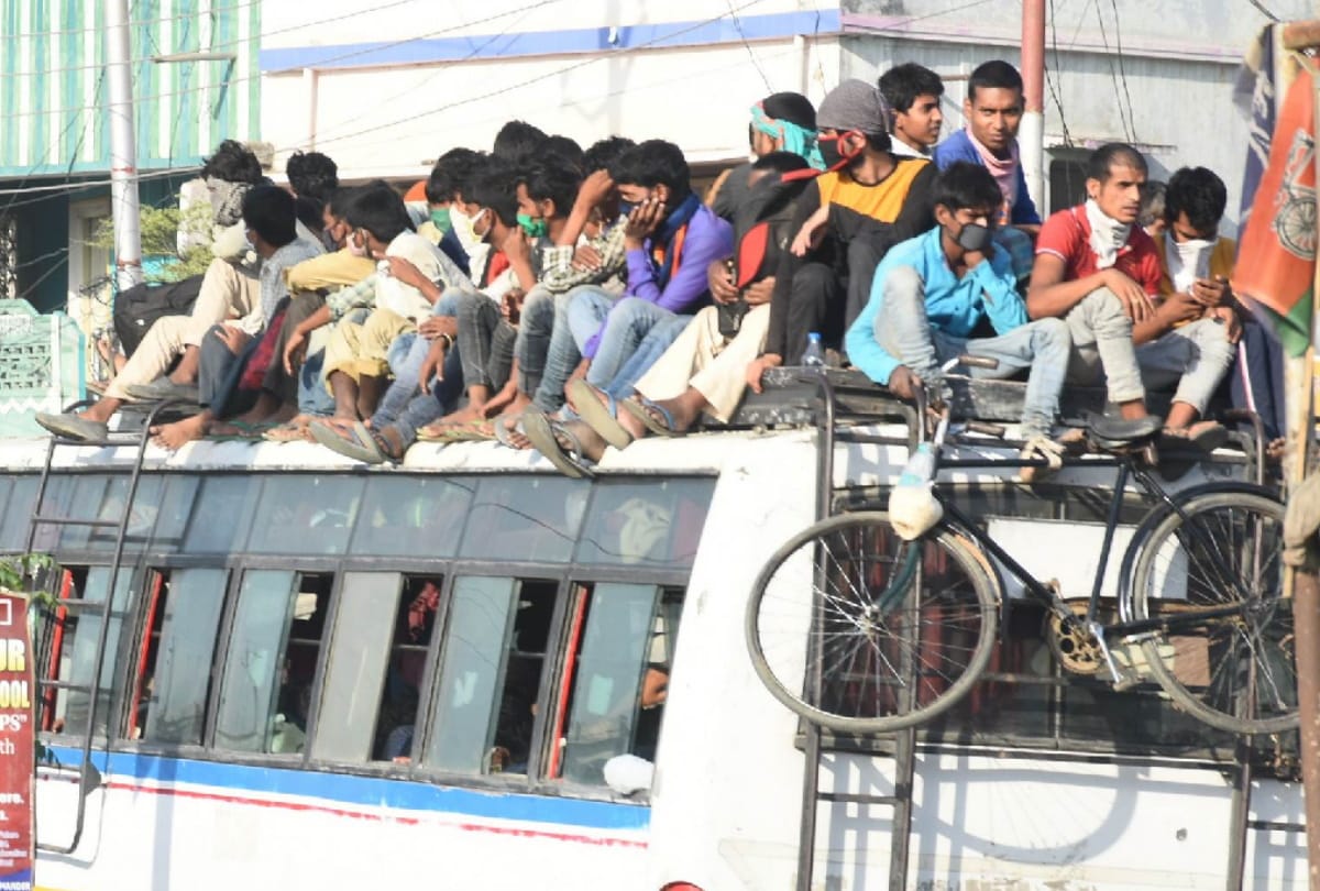 Migrant workers sent by bus after CM Yogi order to administration in gorakhpur