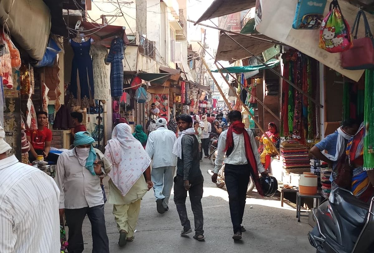 Lockdown 4.0: Market Opens In Mathura Rural