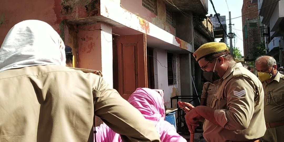 woman burnt to death after a dispute with her husband
