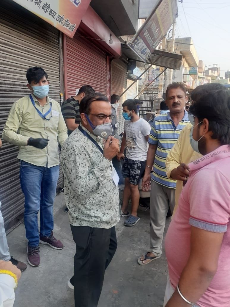 Nagar Nigam action on shopkeer