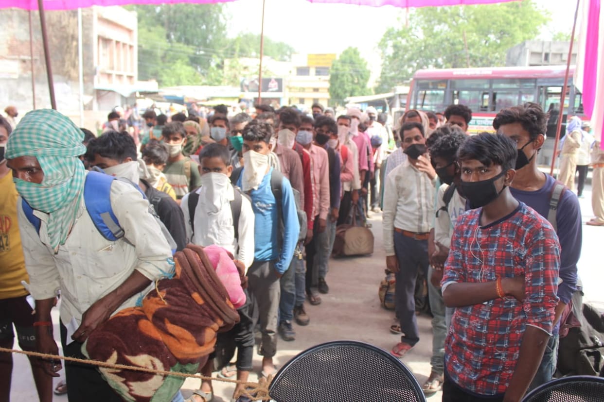 3343 migrants reached the district by roadways bus
