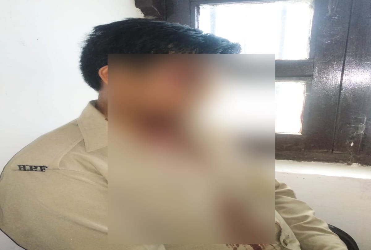 Forest guard attacked while stopping illegal mining, badly injured