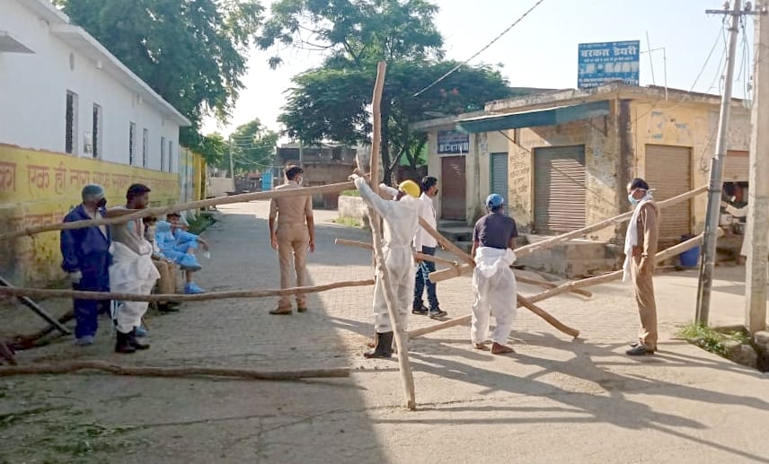 Administration sealed Mohalla Brahmanan
