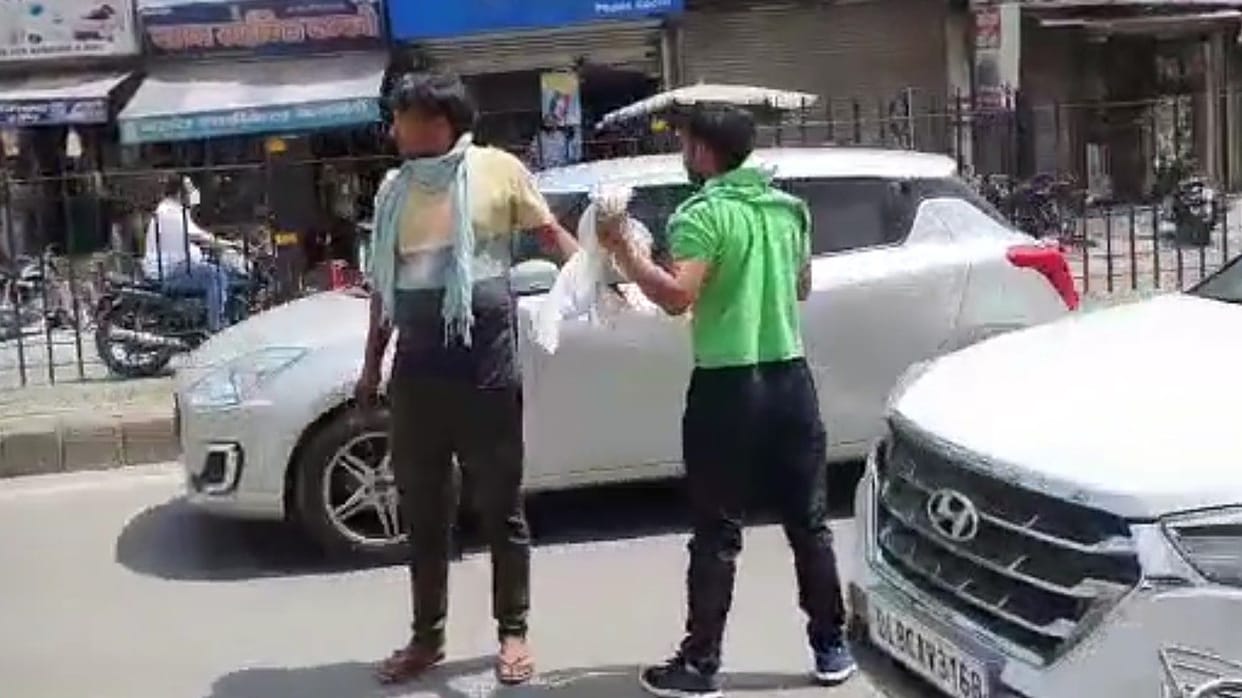 Dispute in two groups after debate on facebook.