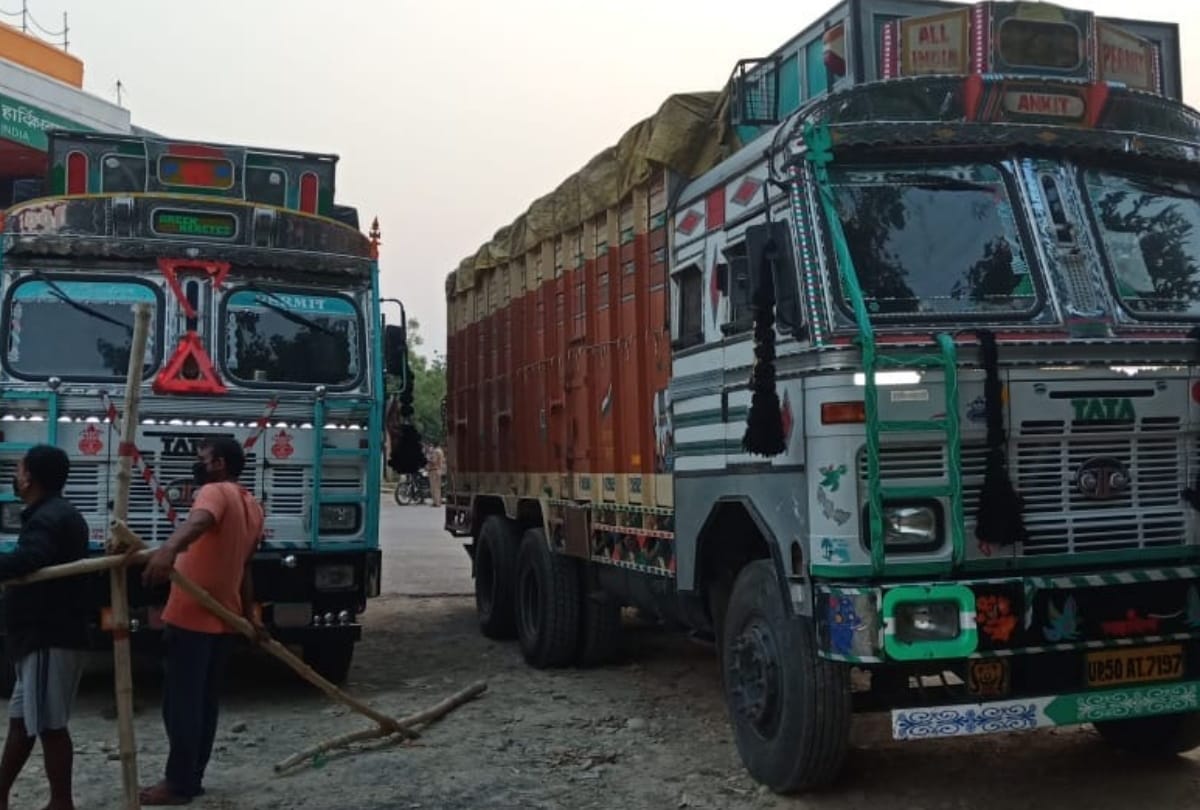 PPE kit smuggling busted in coal laden trucks on Nepal border