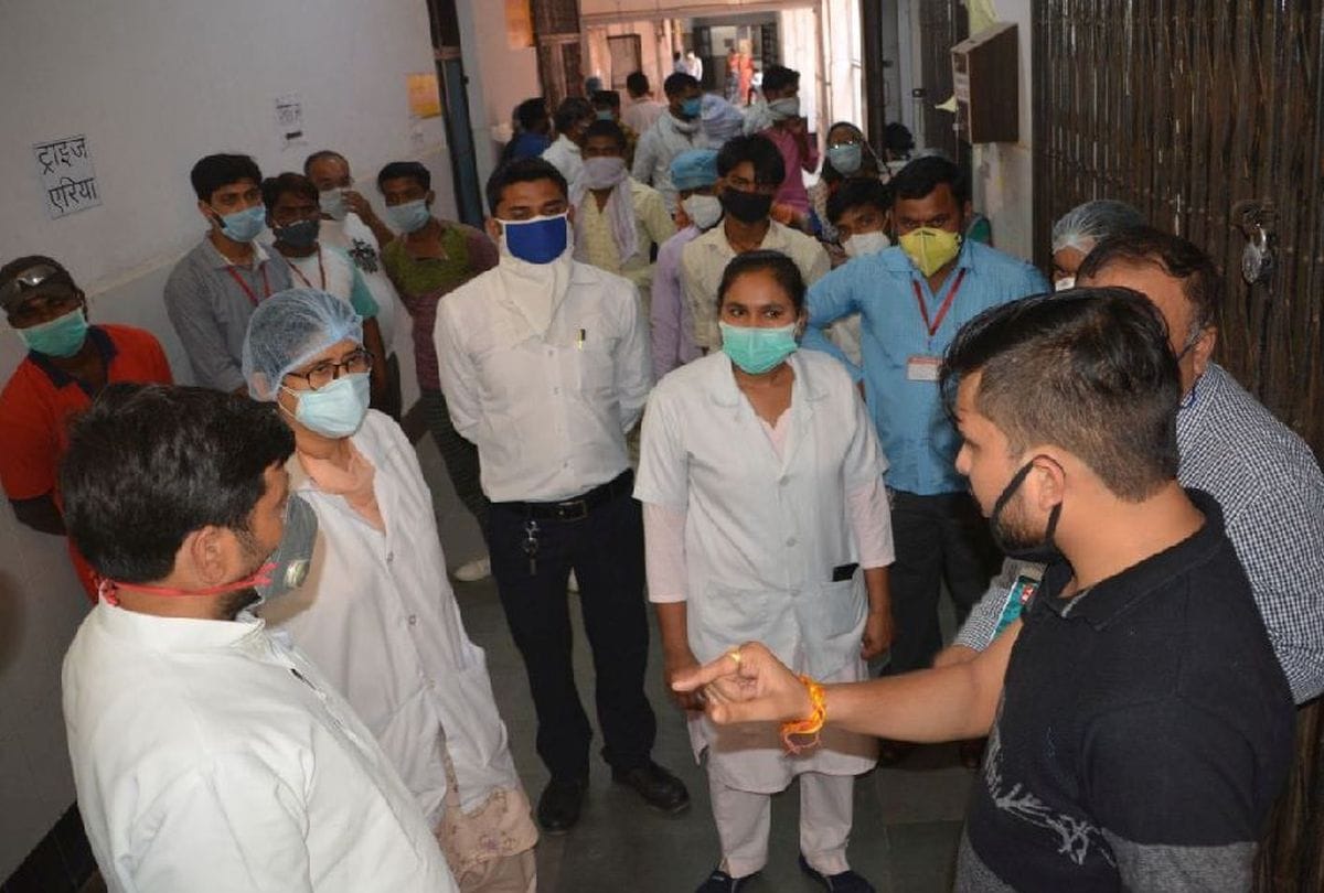 New Born Baby Died Due To Lack Of Treatment At Time