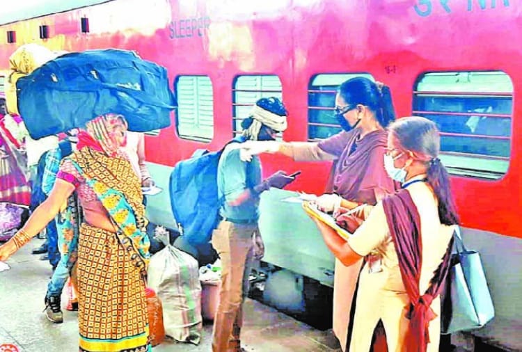 1151 passengers from Patiala and 1536 migrants from Sirhind return to their state