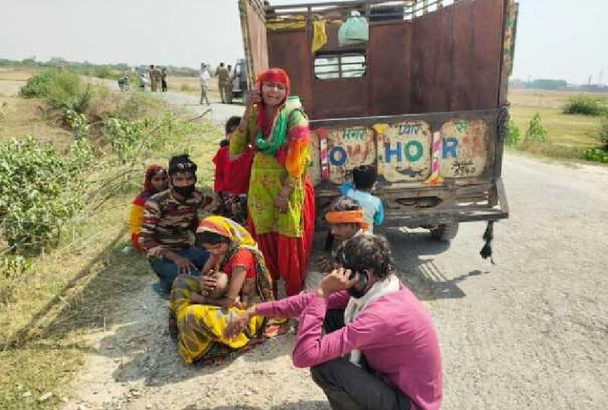 Road Accident Migrant Worker Daughter Death Mainpuri
