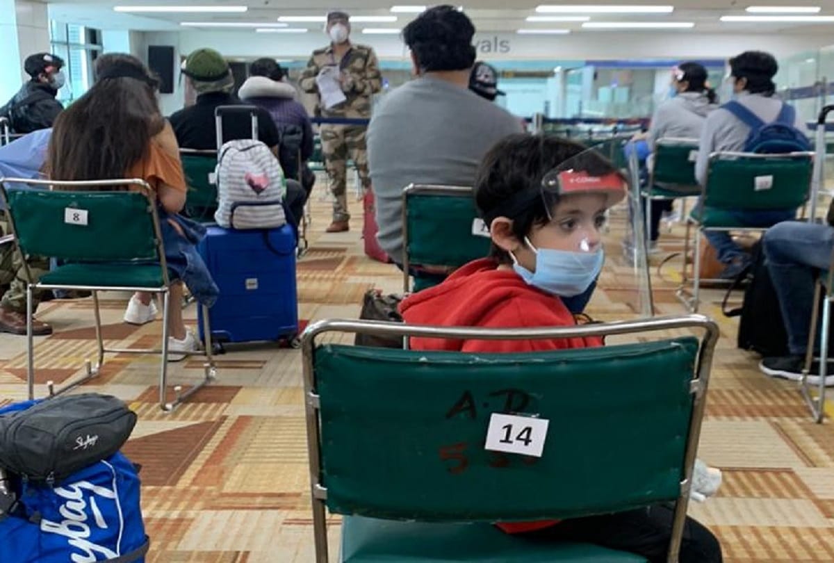 Vande Bharat Mission: People are facing problems at Airport after returning India