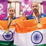 प्रणब बर्धन (बाएं) और शिबनाथ सरकार (दाएं) की जोड़ी को अर्जुन पुरस्कार के लिए नामांकित किया गया
