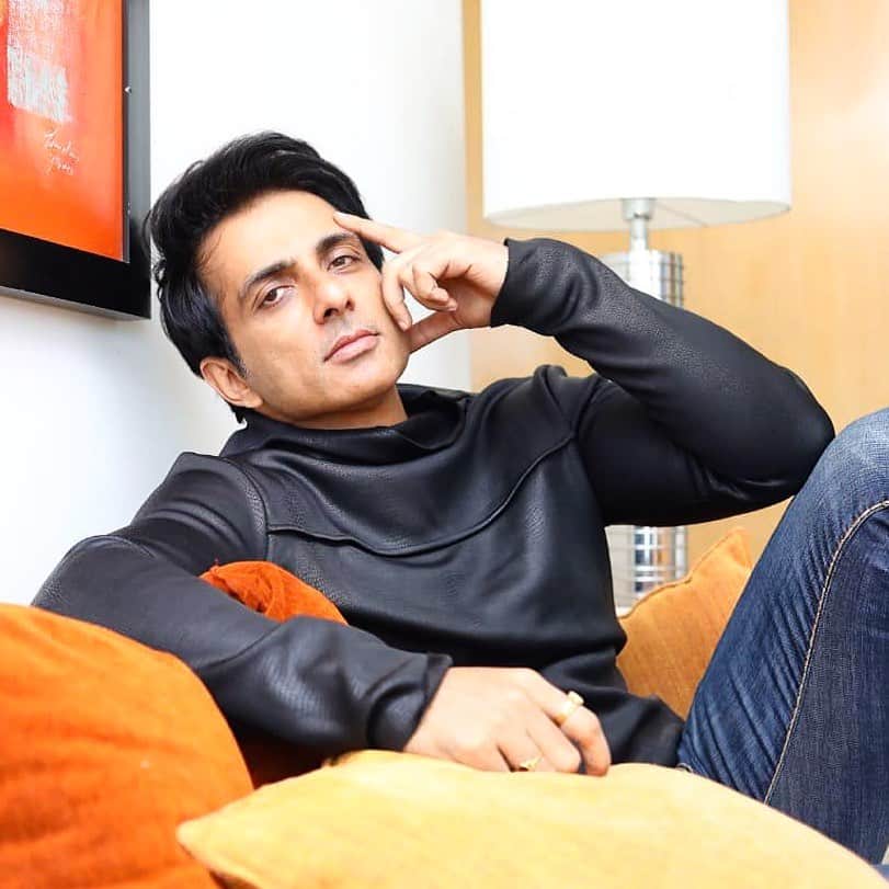 Sonu Sood Will Install Mobile Tower For Students Who Suffers During Online Classes