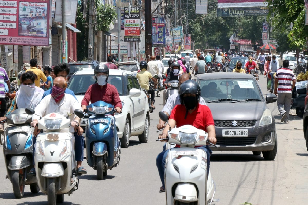 Meerut, Uttar Pradesh Lockdown 4.0 Latest News Update Today, all shops opened in market at many district and Lockdown will end after three days