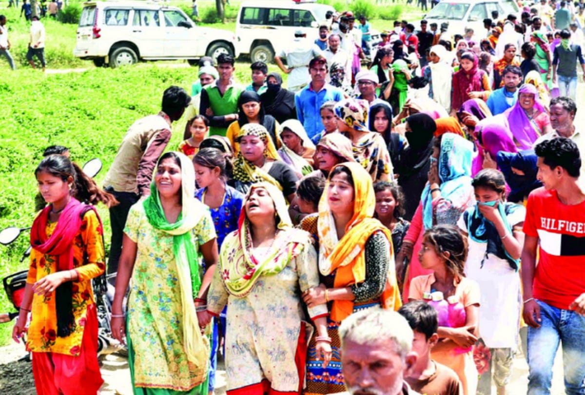 Chandausi Double Murder Case Big revealing from viral vedio see photos