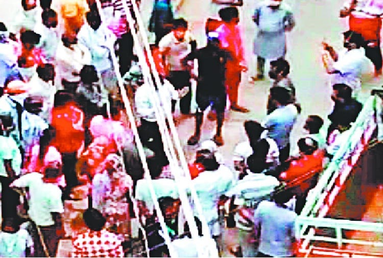 Coronavirus, Lockdown, Bapudham Colony People Appeal to Give Freedom