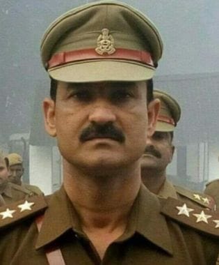 Kayamganj Kotwal became Messiah in Corona crisis