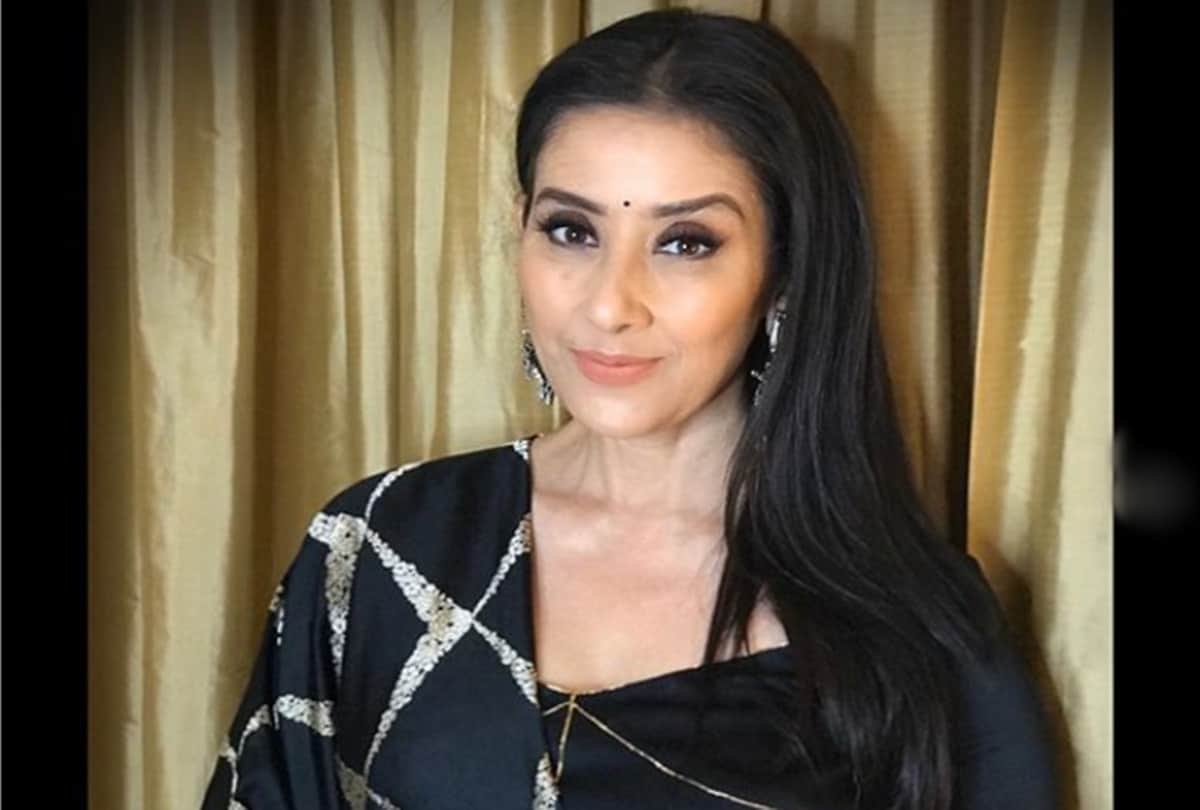 Manisha koirala supports nepal: Here Are Lesser Known Facts About Mann Actress
