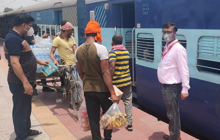More than three thousand workers landed at the station