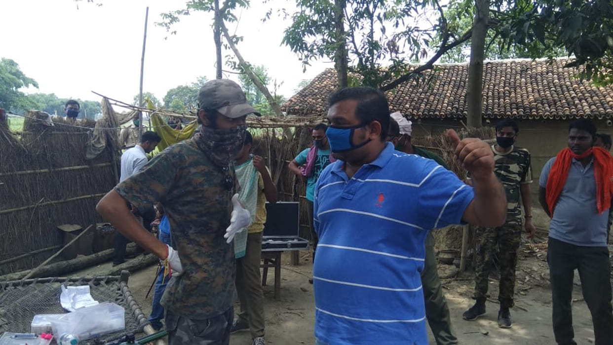 leopard entered in a house, two injured