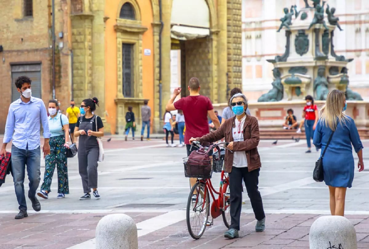 Face masks will become personal choice as UK lifts lockdown on July 19
