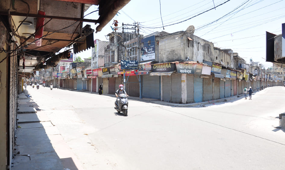Wholesale textile market will open from roster, rest waiting