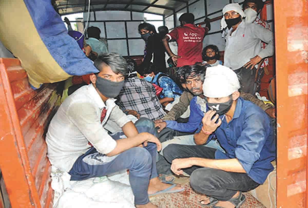 Embarrassing: Three to three thousand loaded into trucks, landed in the middle