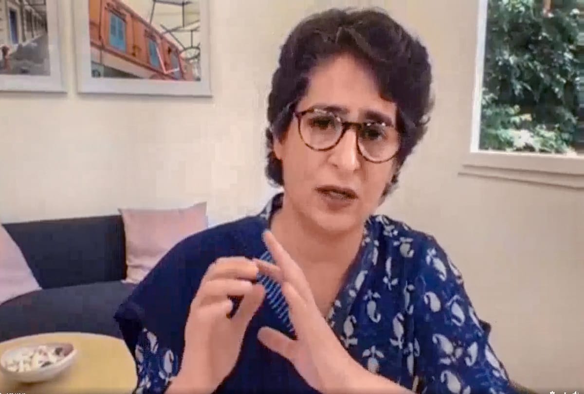priyanka gandhi issued statement on rising electricity bills and irregularities of meters