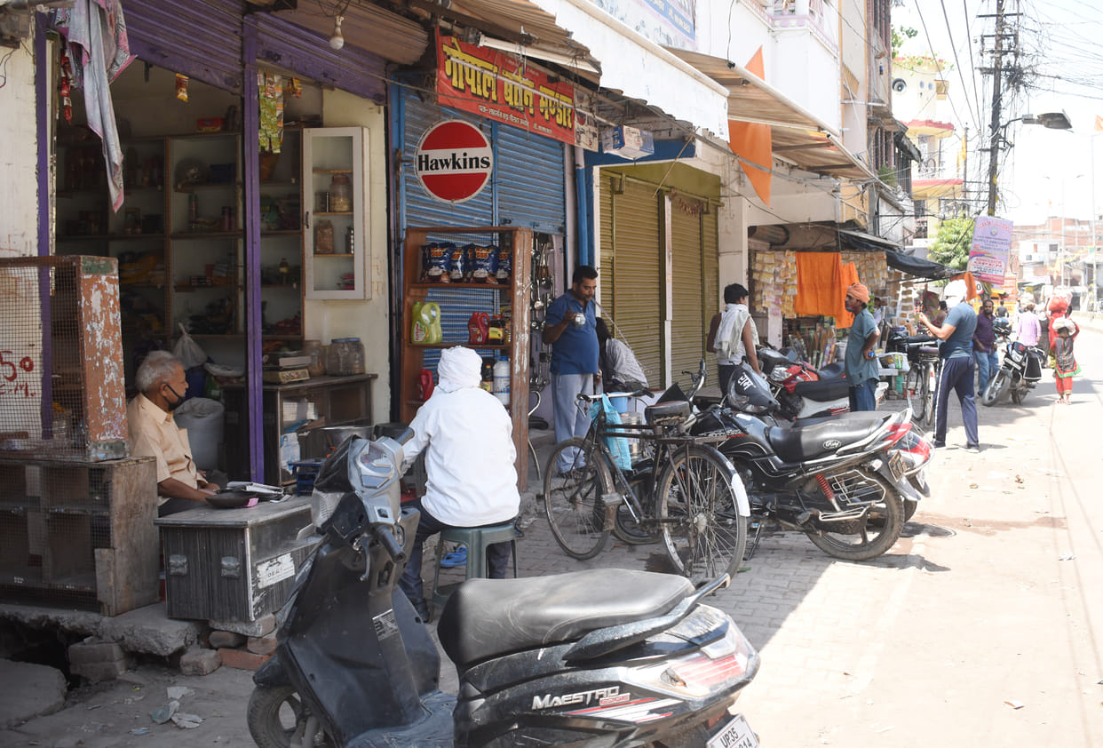 four lane market is open from unnao