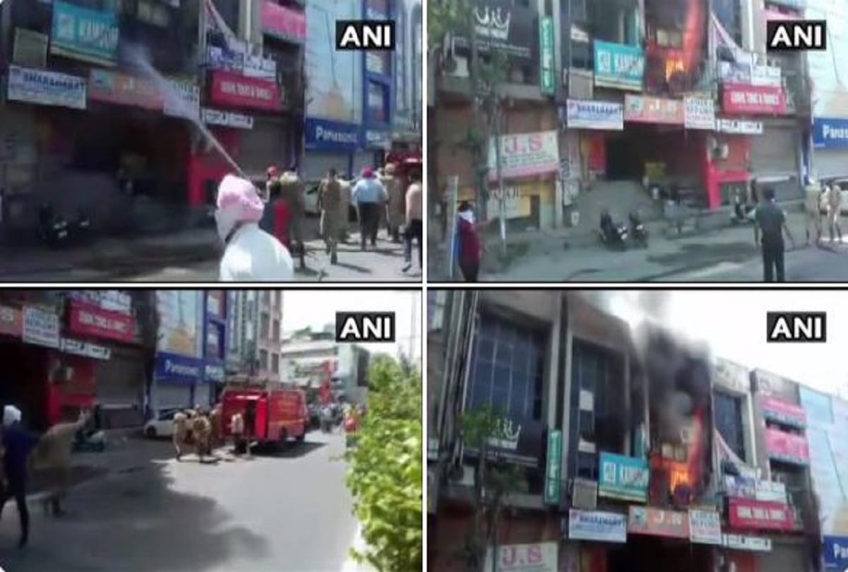 Delhi jewelry showroom  catches fire at rajendra nagar dozens of fire tenders at spot all update
