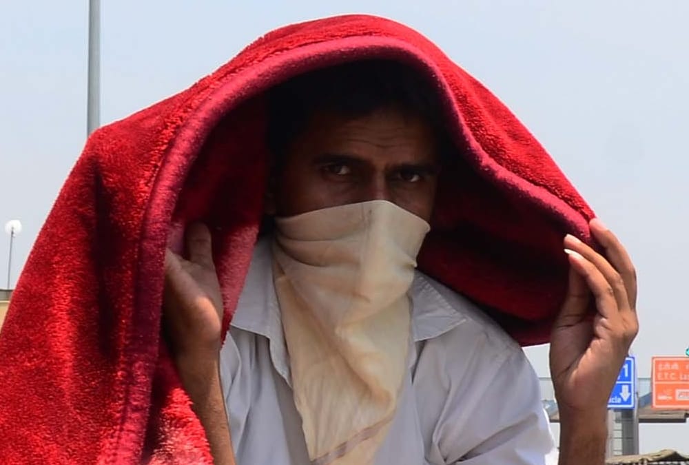 conditions of people coming back from rajasthan, bihar and delhi